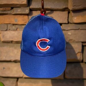 Vintage MLB Chicago Cubs Snapback Trucker Hat